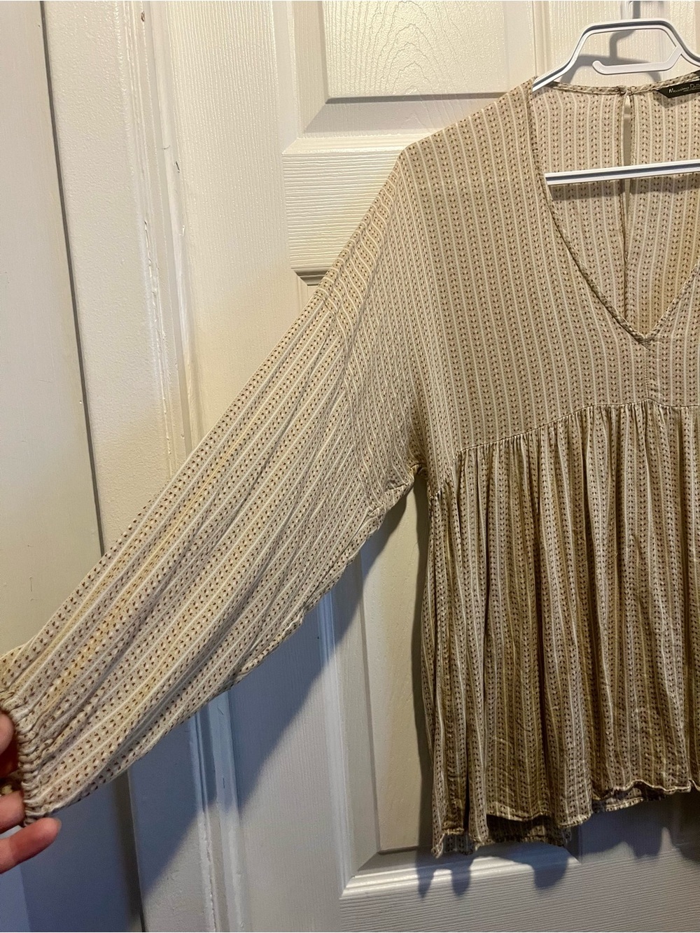 Massimo Dutti Blouse Top Floral Boho Small Puffy Long Sleeve V-Neck Bohemian - Picture 4 of 8
